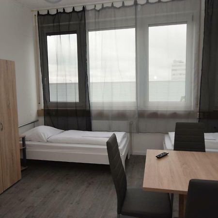 Monteurzimmer Messe Airport Wolfschlugen Luaran gambar