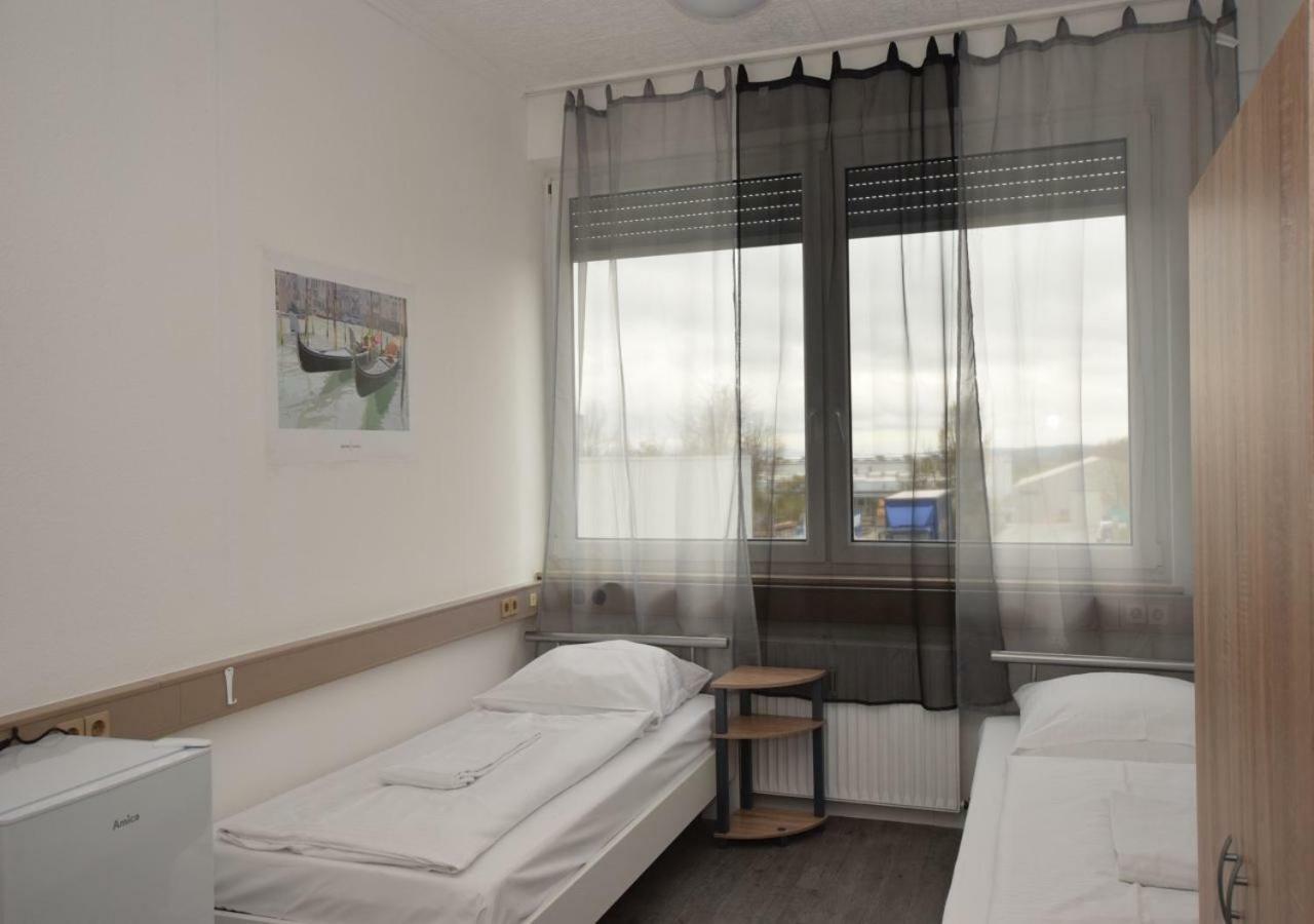 Monteurzimmer Messe Airport Wolfschlugen Luaran gambar